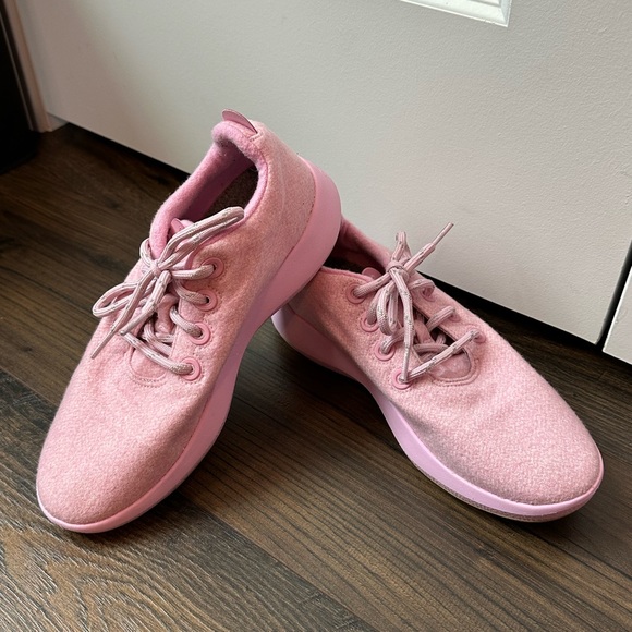allbirds Women's Wool Runner Mizzles in Buoyant Pink (Size 9) - Picture 1 of 12
